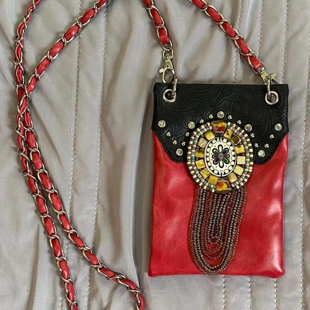 Red and black crossbody bag with‎ chain strap and bead detail 7